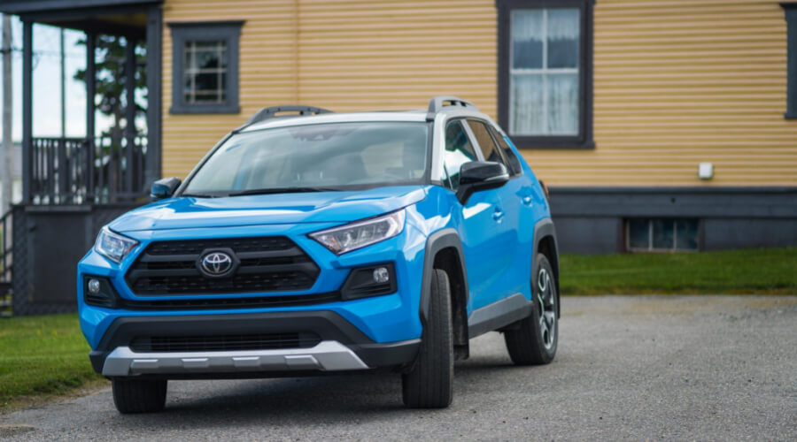 Comparing Toyota RAV4 With Honda CR-V