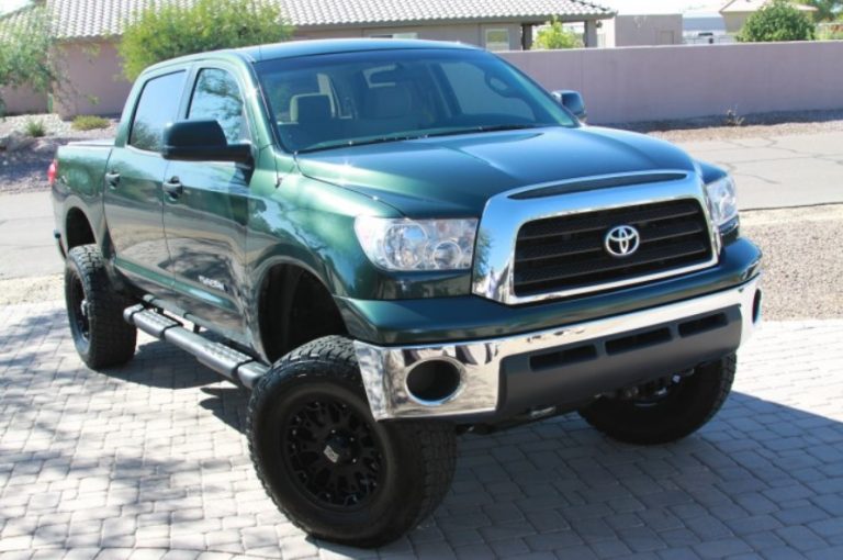 What Are the Differences Between Toyota Prerunner vs. Tacoma? - Cars & Amazing Automotive Stuff.